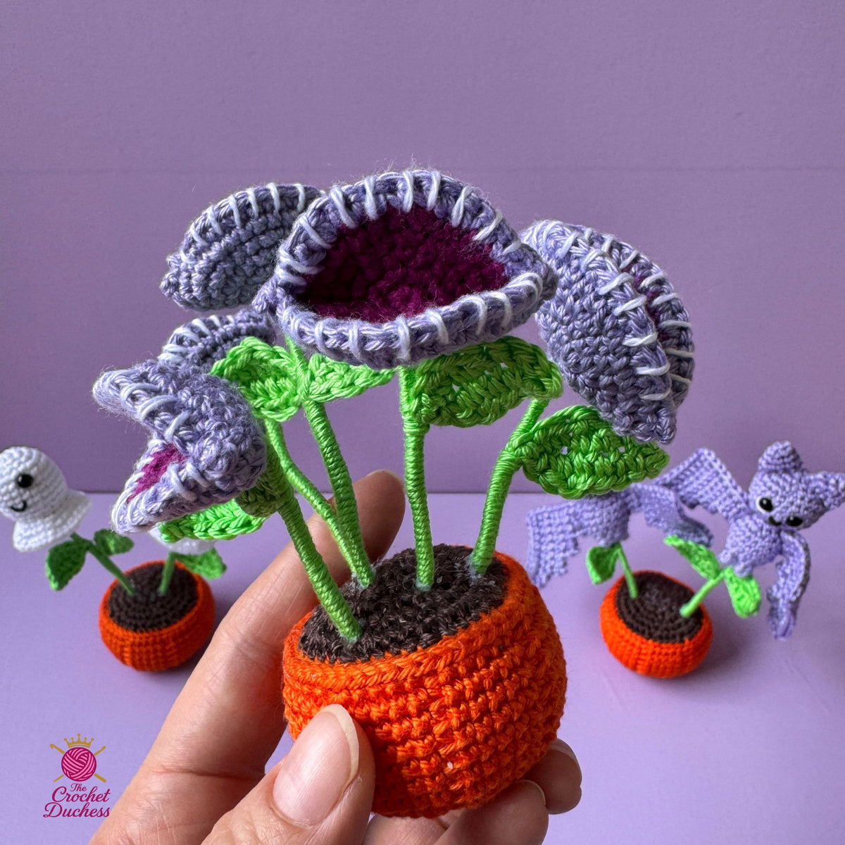 Spooky Plants Crochet Pattern – Halloween Pumpkin Pots with Bats, Ghosts & Venus Flytrap